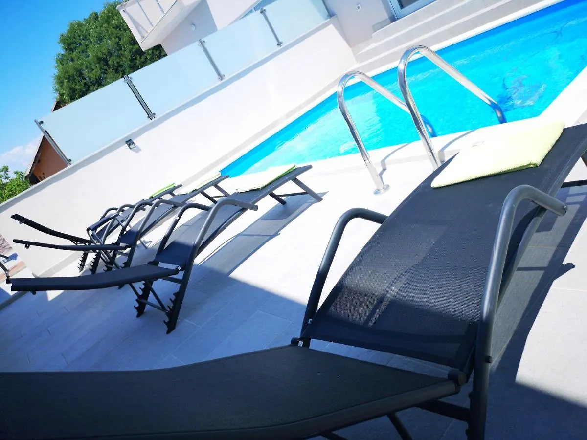 Villa Holiday House 